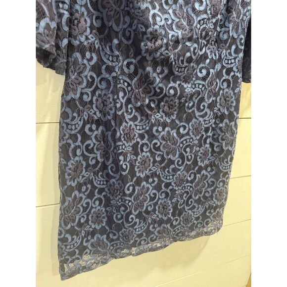 BB Dakota Danlyn Off The Shoulder Lace Dress Size 8 - Picture 2 of 9